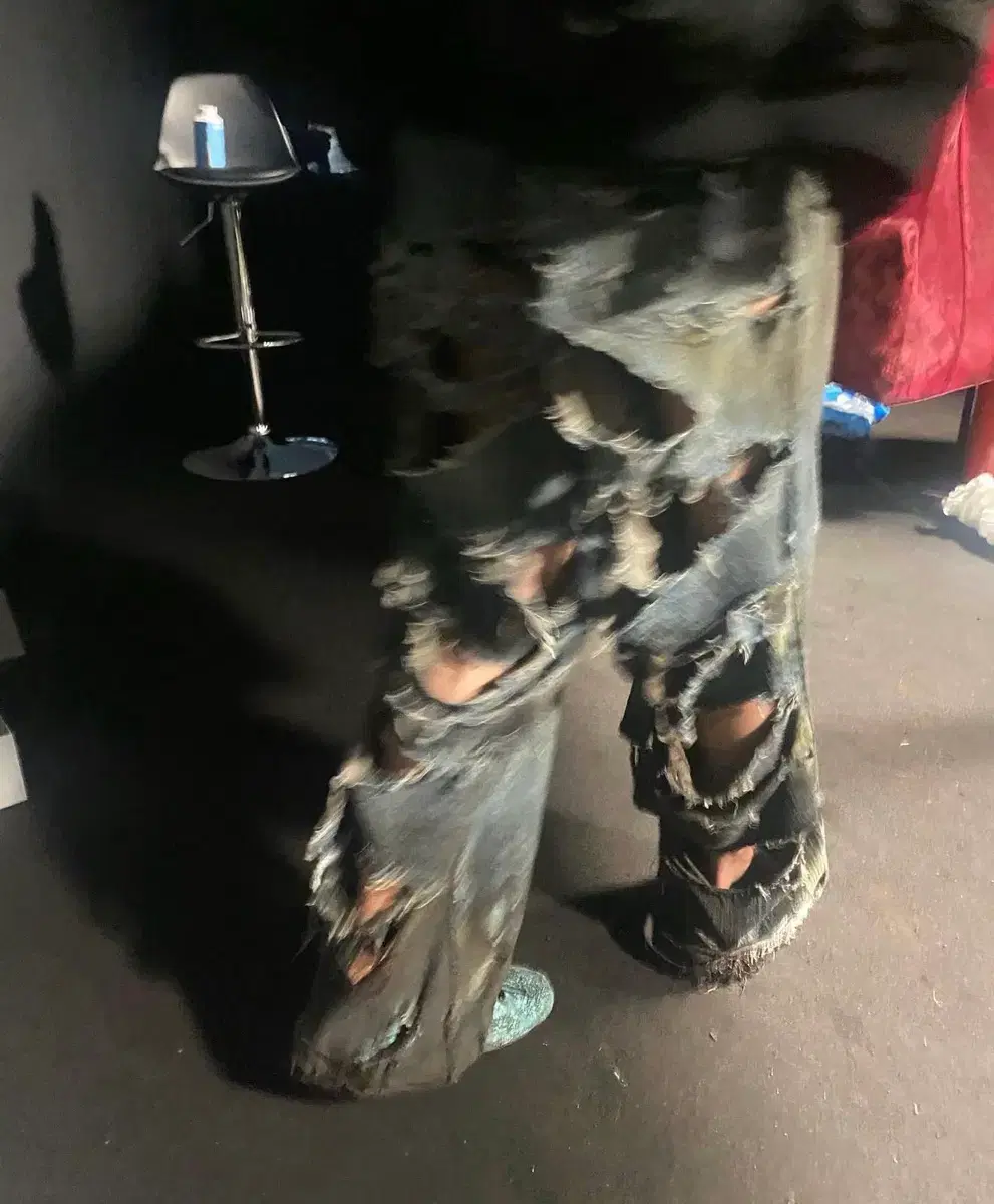 thumbnail-0
